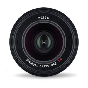 Zeiss Loxia 25mm f/2.4 Zeiss Loxia 25mm f/2.4
