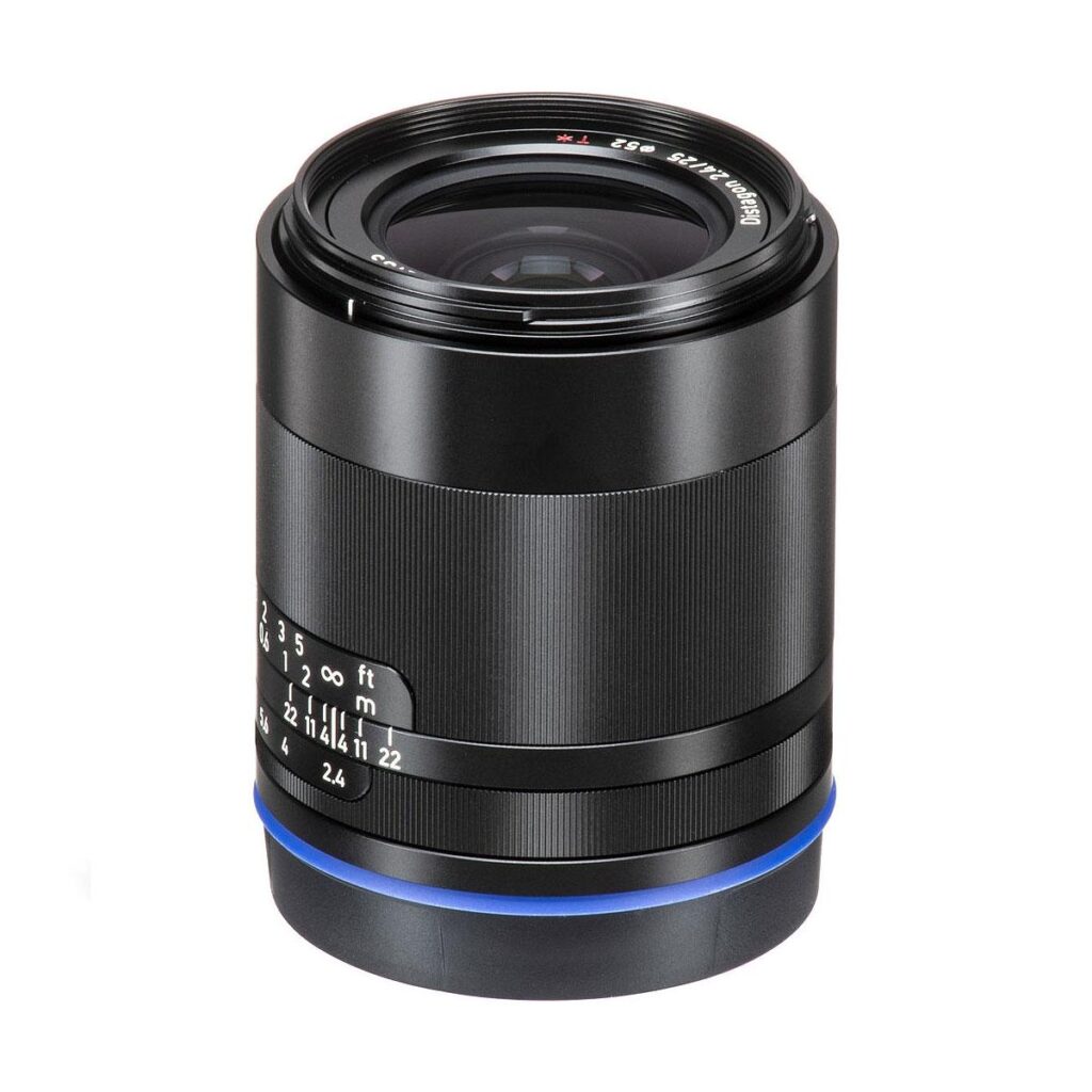 Zeiss Loxia 25mm f/2.4 Zeiss Loxia 25mm f/2.4