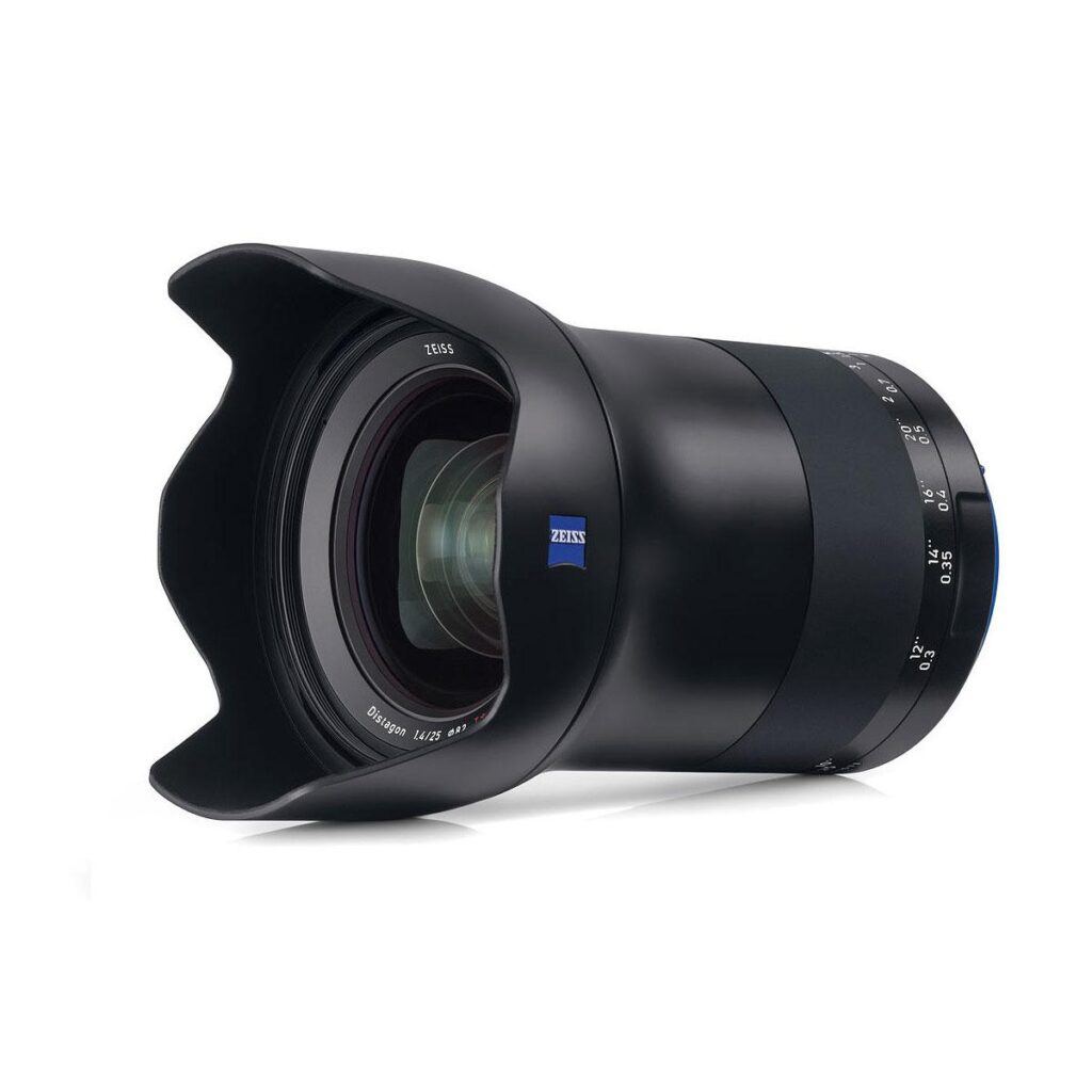 Zeiss Milvus 25mm f/1.4 Distagon T* ZE – Canon EF Zeiss Milvus 25mm f/1.4 Distagon T* ZE – Canon EF