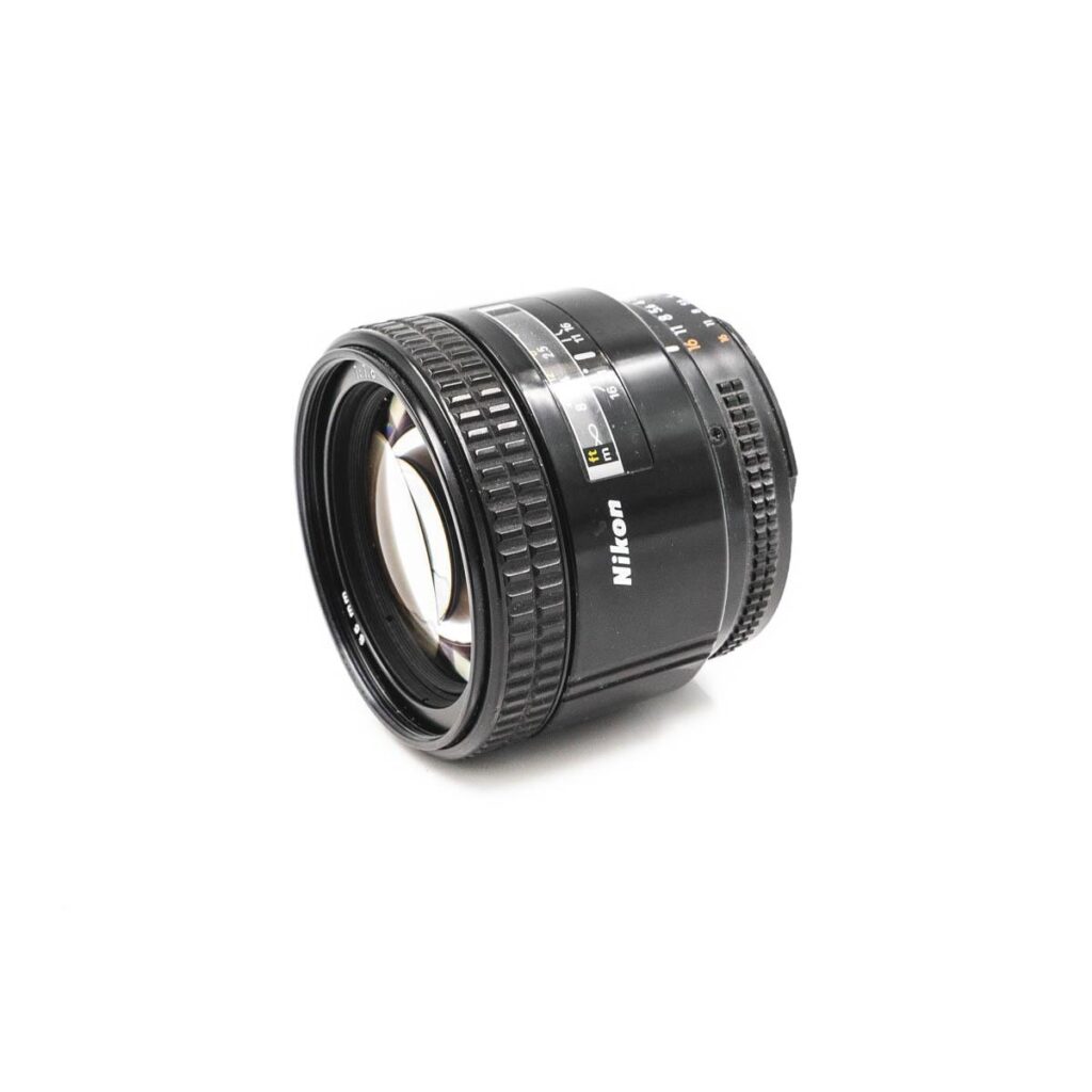 nikon af nikkor 85mm 1.8 2-07434 nikon af nikkor 85mm 1.8 2-07434