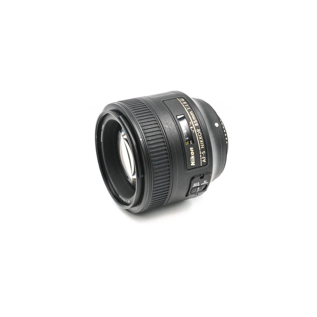 nikon af-s nikkor 85mm f1.8 2-07923