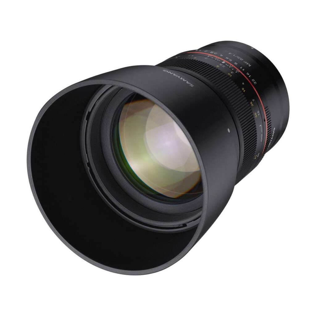 Samyang MF 85mm f/1.4 – Canon RF Samyang MF 85mm f/1.4 – Canon RF