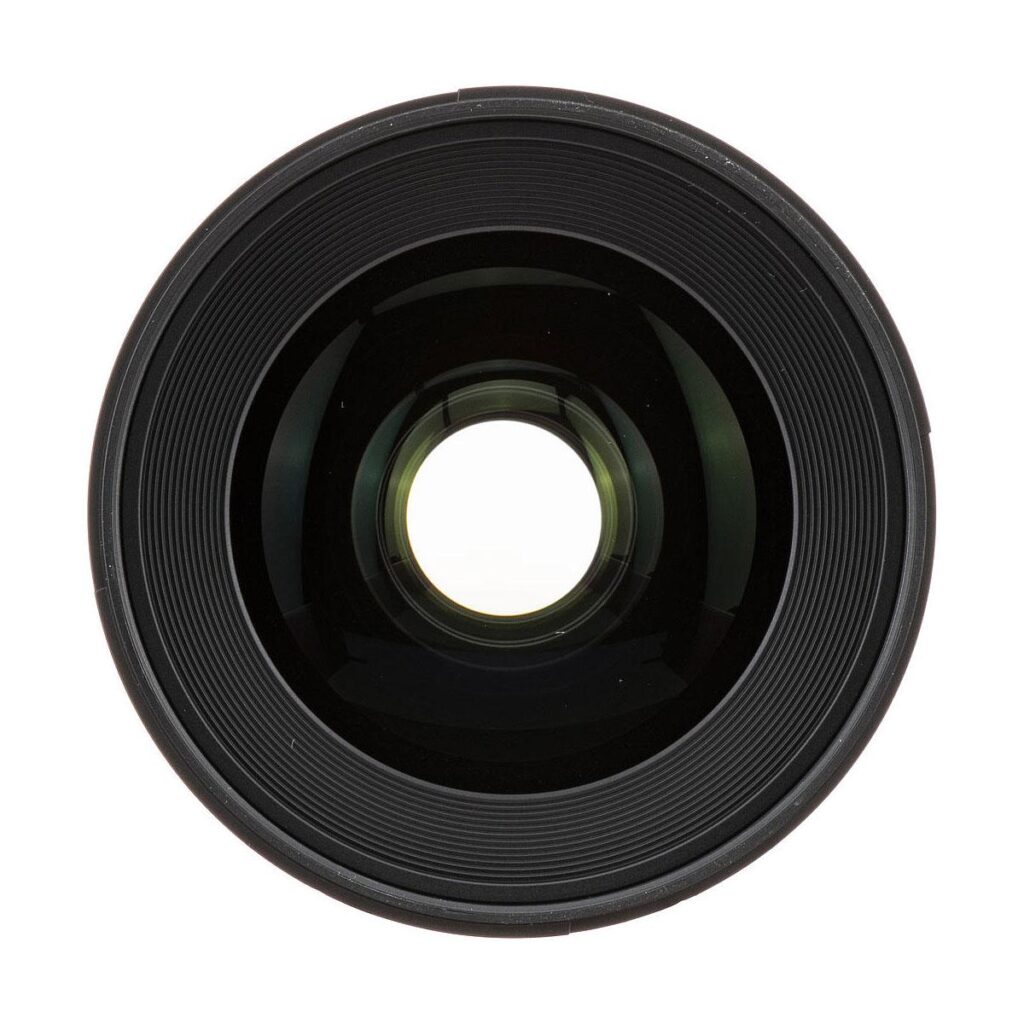Sigma 28mm f/1.4 A DG HSM – Sony-E Sigma 28mm f/1.4 A DG HSM – Sony-E