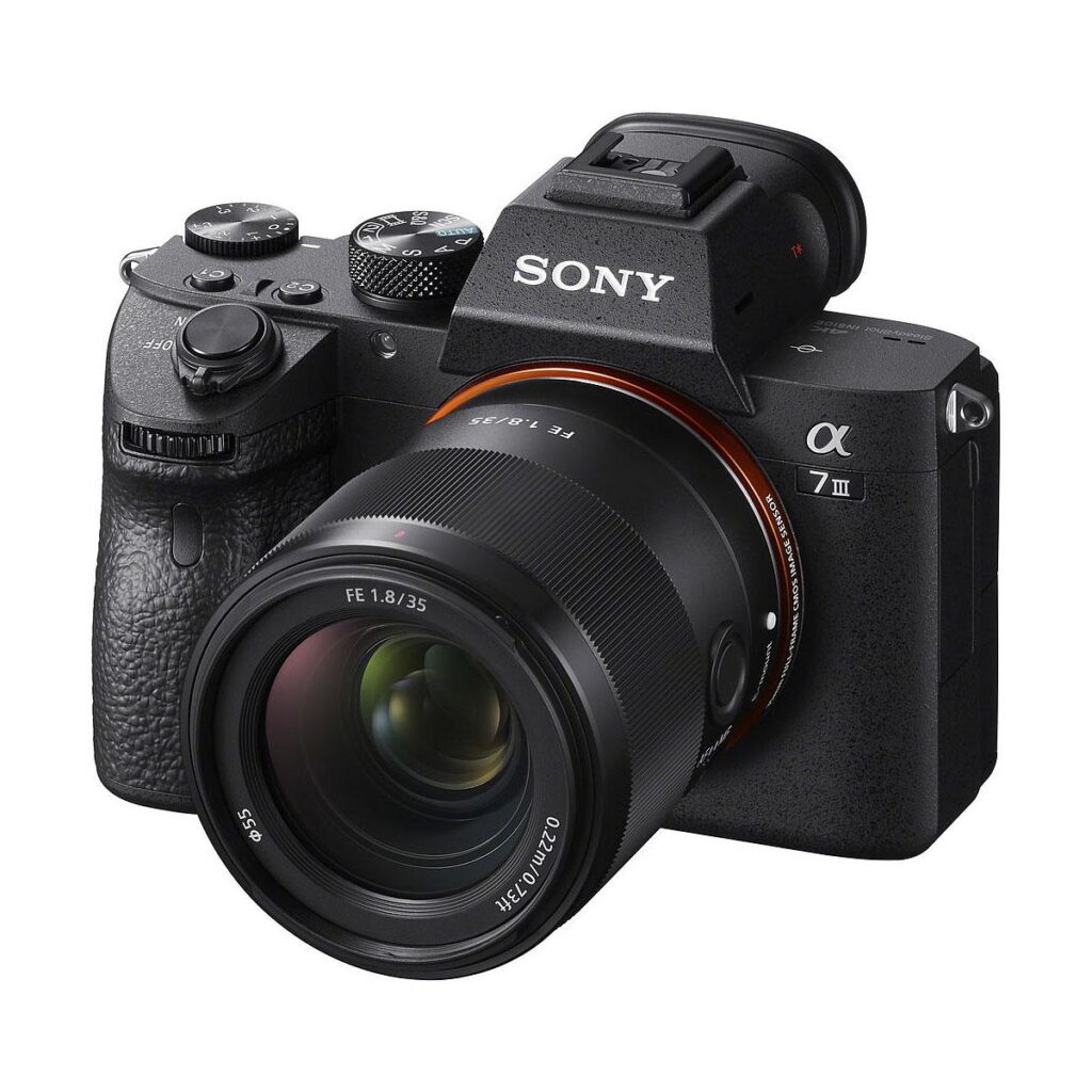Sony FE 35mm f/1.8