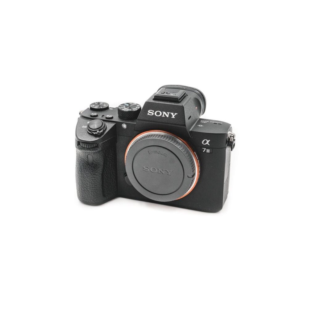 Sony a7 III (Shuttercount 11100, Takuuta 9kk) – Käytetty Sony a7 III (Shuttercount 11100, Takuuta 9kk) – Käytetty