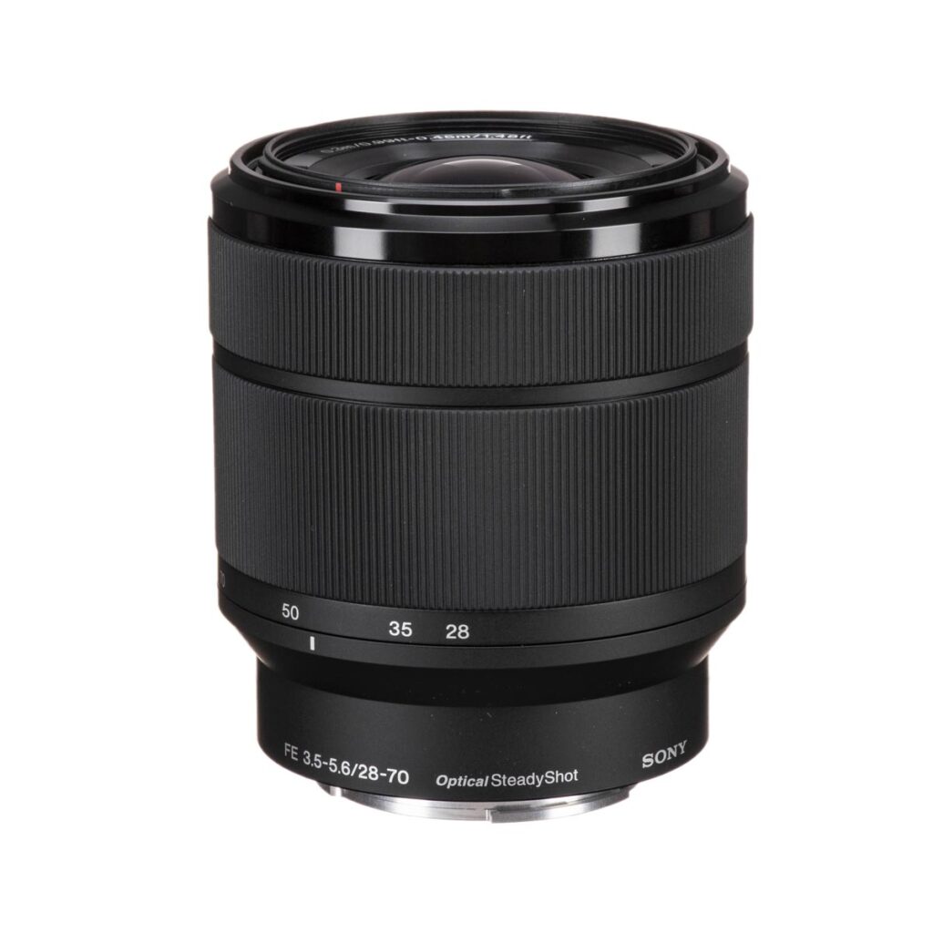 Sony FE 28-70mm f/3.5-5.6 OSS Sony FE 28-70mm f/3.5-5.6 OSS