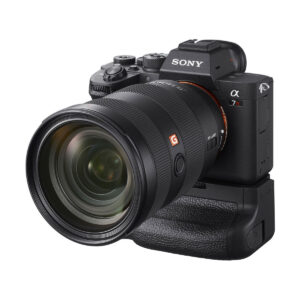Sony VG-C4EM battery grip Sony VG-C4EM battery grip