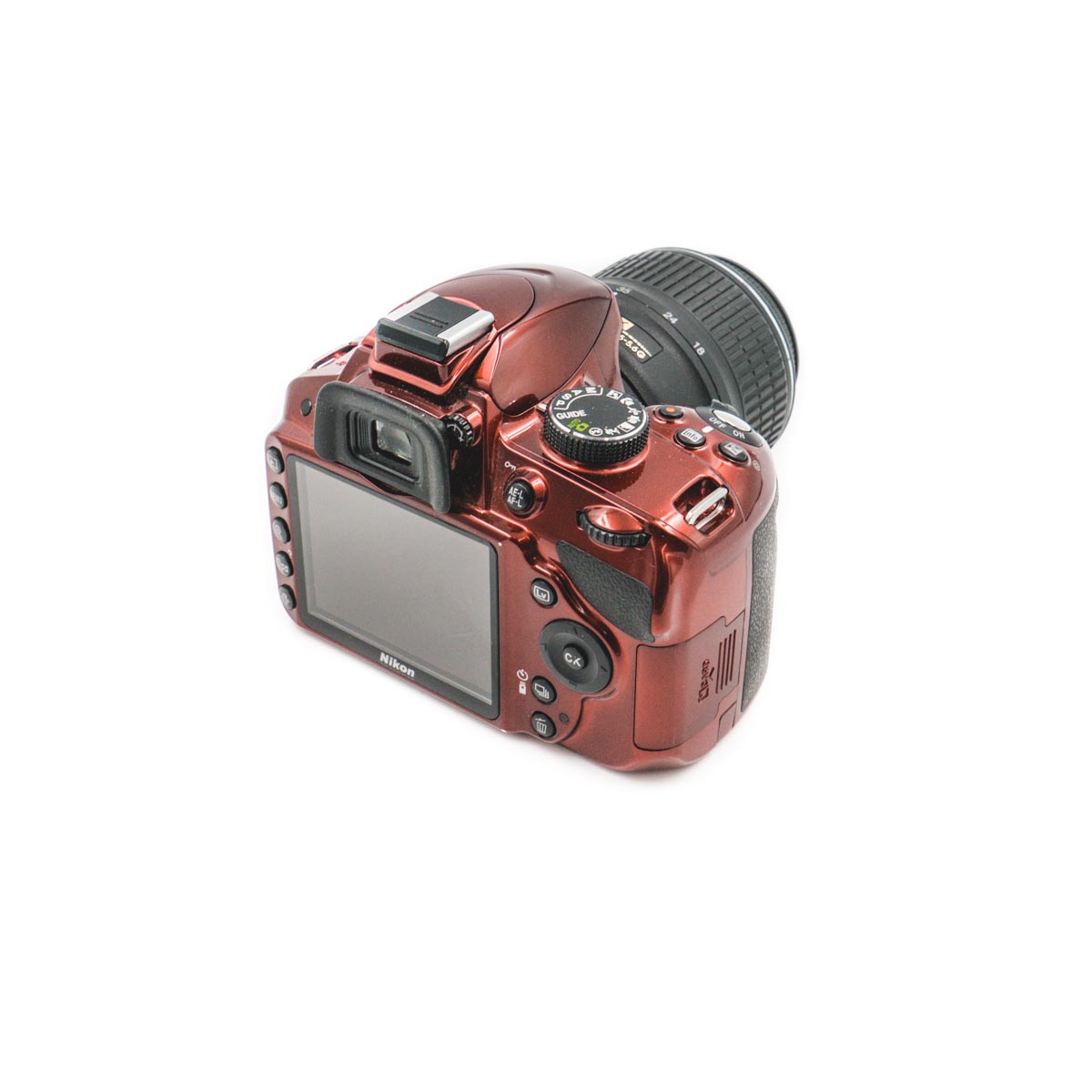 [Myyty] Nikon D3200 +18-55mm f/3.5-5.6 G VR (Shuttercount 10500