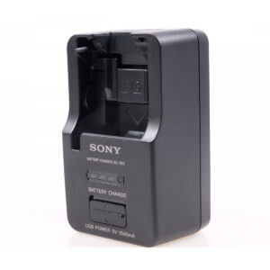 Sony ACC-TRBX laturi Sony ACC-TRBX laturi