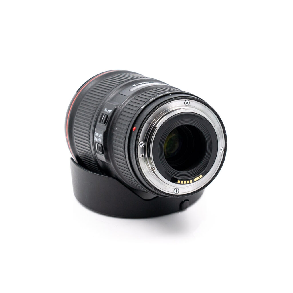 canon ef 16-35mm-f4-is-1 canon ef 16-35mm-f4-is-1