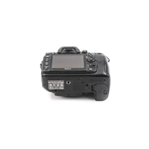 nikon d7000 4