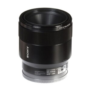 Sony FE 50mm f/2.8 Macro