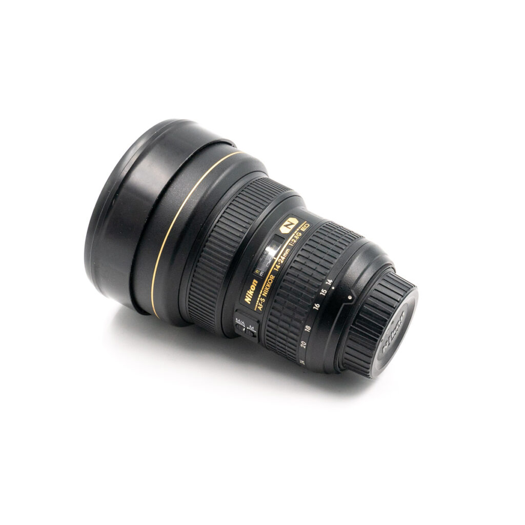nikon af-s nikkor 14-24 f2.8 nikon af-s nikkor 14-24 f2.8