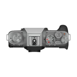Fujifilm X-T200 Tumman hopea + XC 15-45mm f/3.5-5.6 OIS PZ objektiivi Fujifilm X-T200 Tumman hopea + XC 15-45mm f/3.5-5.6 OIS PZ objektiivi