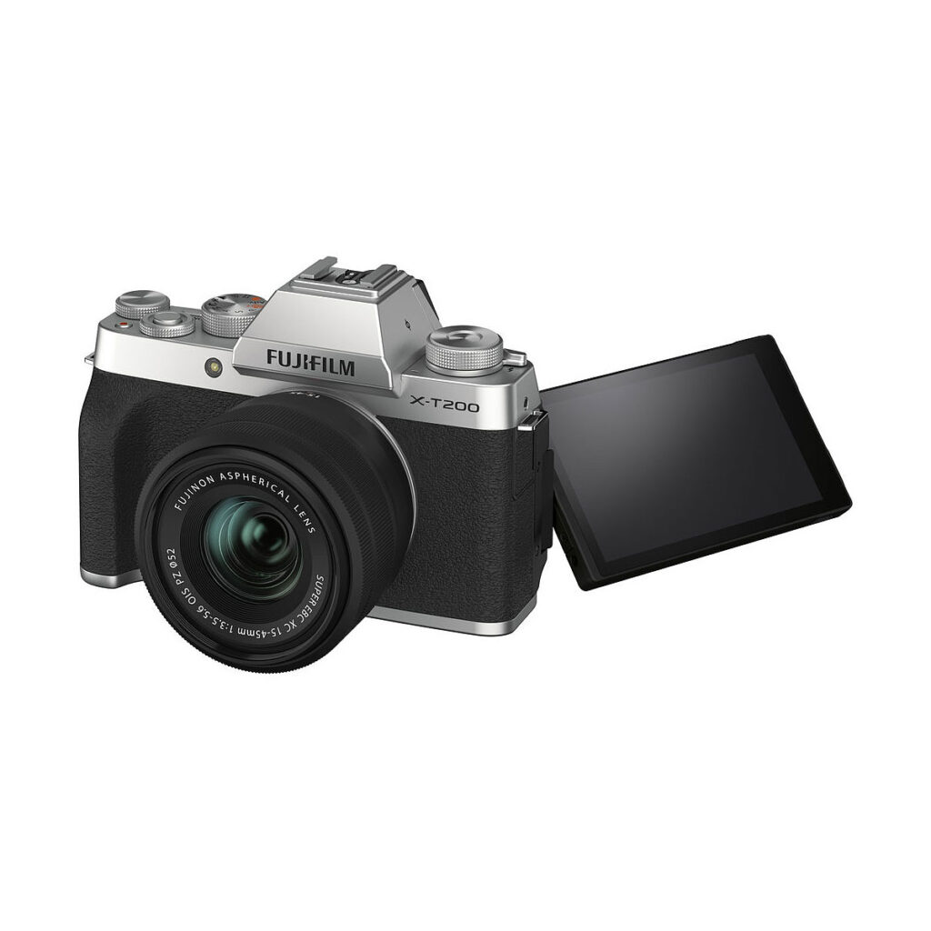 Fujifilm X-T200 Tumman hopea + XC 15-45mm f/3.5-5.6 OIS PZ objektiivi Fujifilm X-T200 Tumman hopea + XC 15-45mm f/3.5-5.6 OIS PZ objektiivi