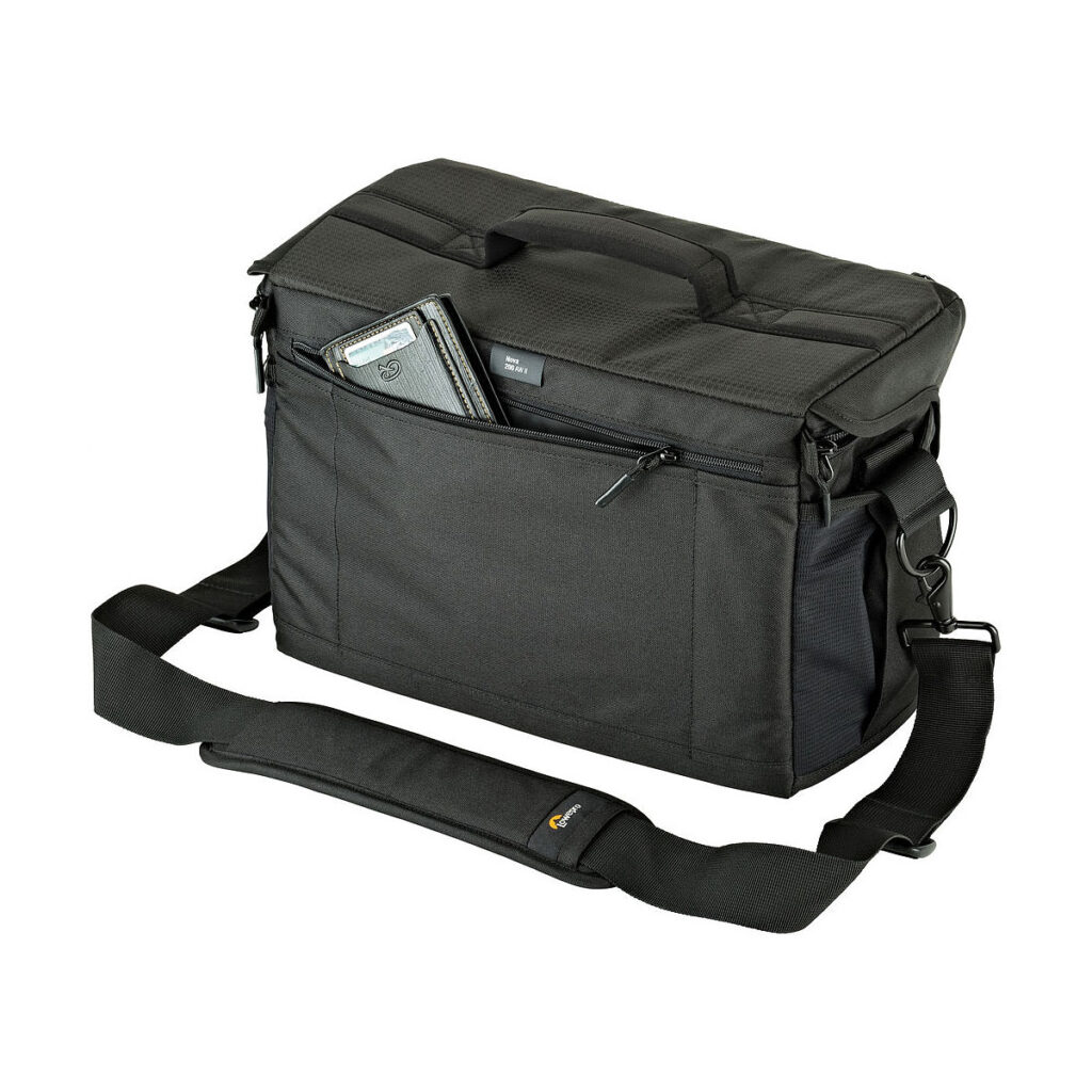 Lowepro Nova 200 AW Lowepro Nova 200 AW