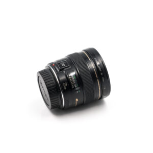 canon 20mm 2