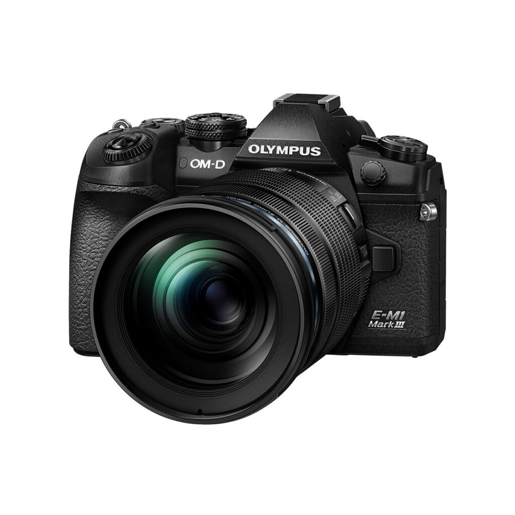 Olympus OM-D E-M1 mark III + M.Zuiko Digital 12-100mm f/4 Pro Olympus OM-D E-M1 mark III + M.Zuiko Digital 12-100mm f/4 Pro