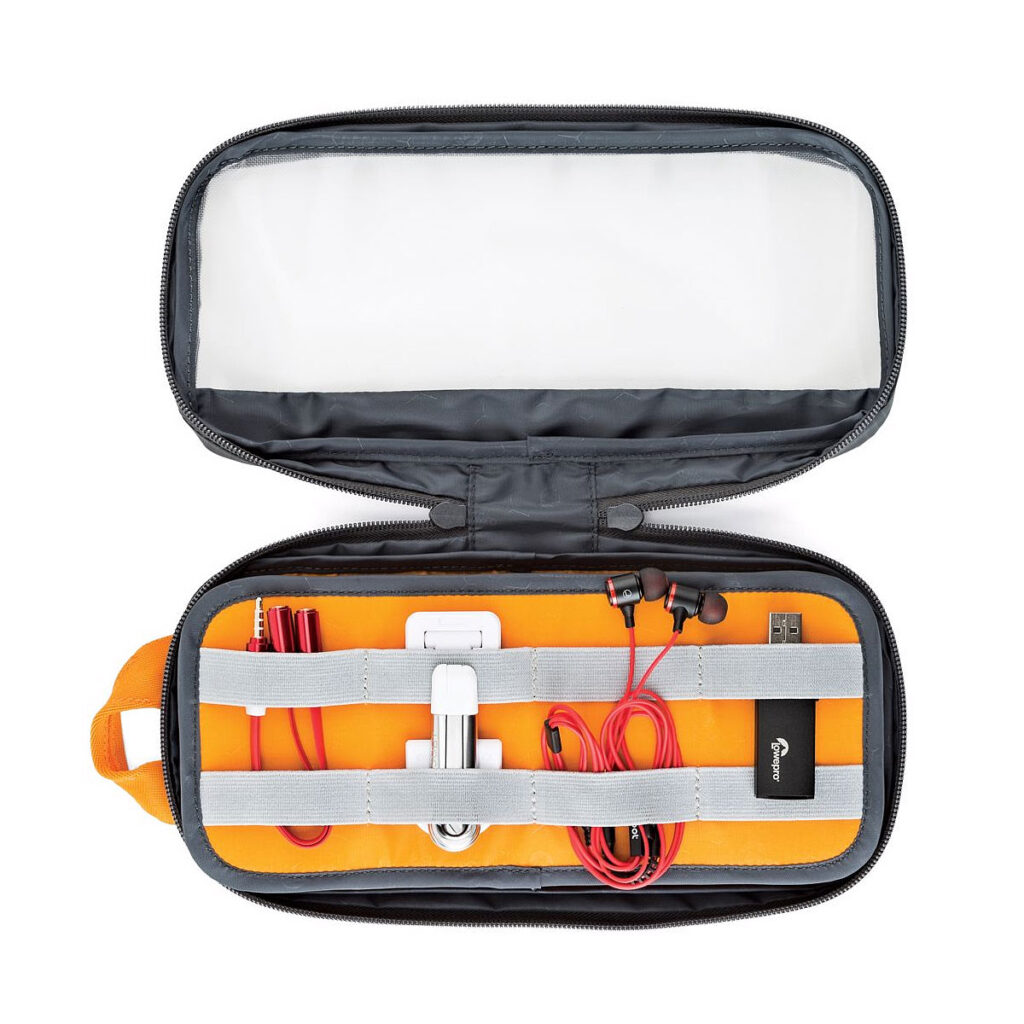 Lowepro Gear-Up Pouch Medium Dark Grey 002 Lowepro Gear-Up Pouch Medium Dark Grey 002