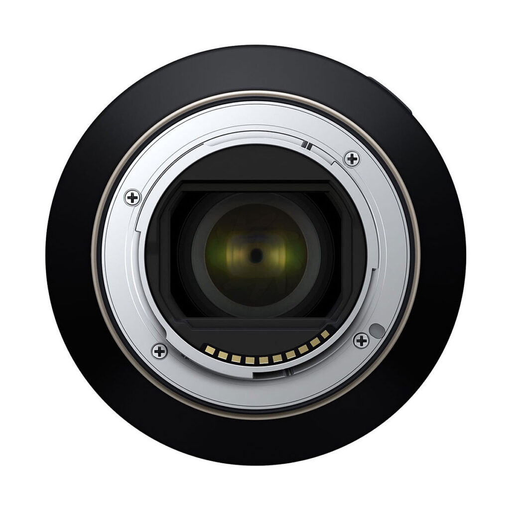 Tamron 70-180mm f/2.8 DI III VXD – Sony E Tamron 70-180mm f/2.8 DI III VXD – Sony E