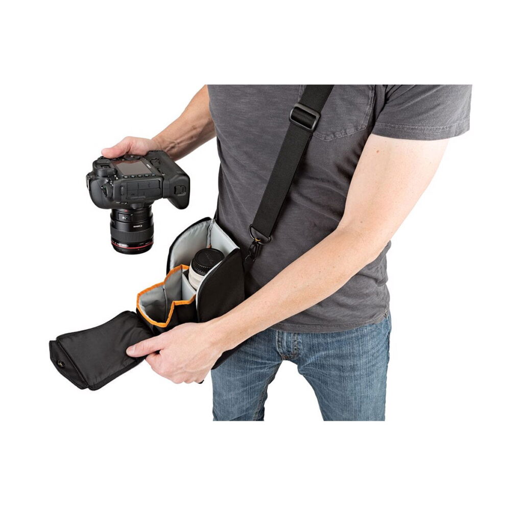 Lowepro ProTactic Lens Exchange 200 AW Lowepro ProTactic Lens Exchange 200 AW