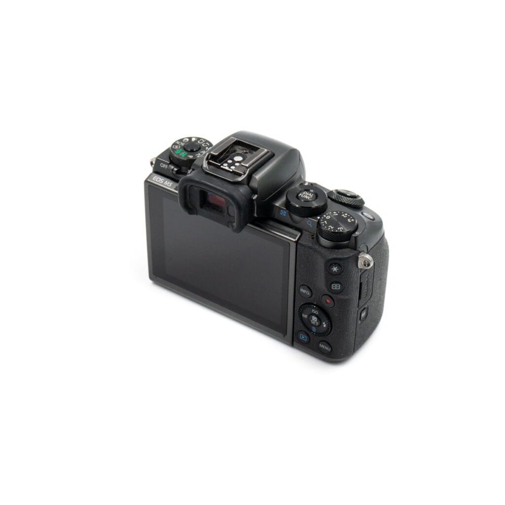 canon eos m 2 1