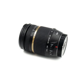 Tamron 18-270mm f/3.5-6.3 Di II VC Nikon (Takuuta 4v 6kk, Kunto K5) – Käytetty (Kopio) Tamron 18-270mm f/3.5-6.3 Di II VC Nikon (Takuuta 4v 6kk, Kunto K5) – Käytetty (Kopio)