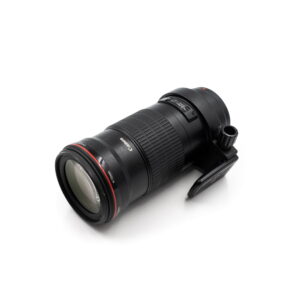 Canon EF 180mm f/3.5 L Macro (Kunto K4.5, sis ALV 24%) – Käytetty Canon EF 180mm f/3.5 L Macro (Kunto K4.5, sis ALV 24%) – Käytetty