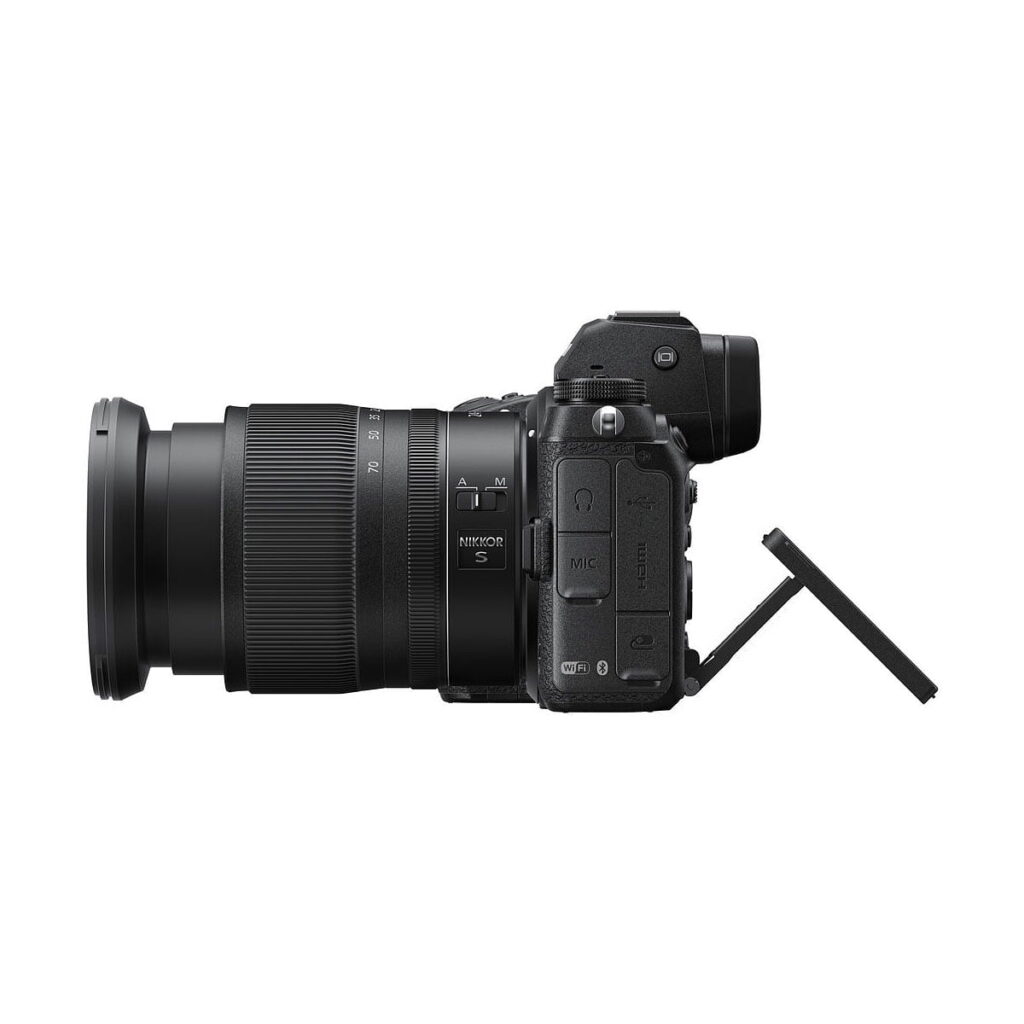 Nikon Z6 II + Nikkor Z 24-70mm f/4 Kit Nikon Z6 II + Nikkor Z 24-70mm f/4 Kit