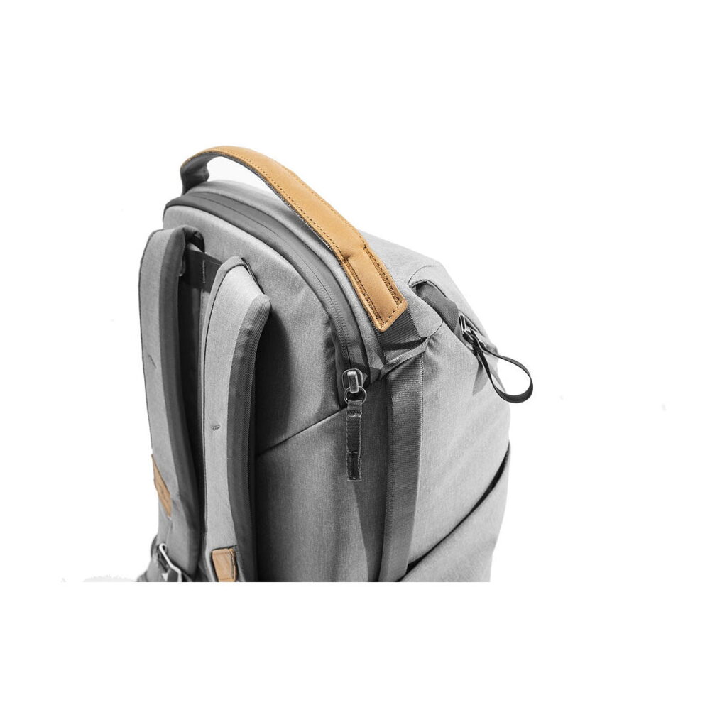 Peak Design Everyday Backpack v2 20L Harmaa Peak Design Everyday Backpack v2 20L Harmaa
