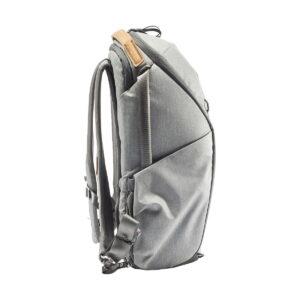 Peak Design Everyday Backpack Zip 20L Harmaa Peak Design Everyday Backpack Zip 20L Harmaa
