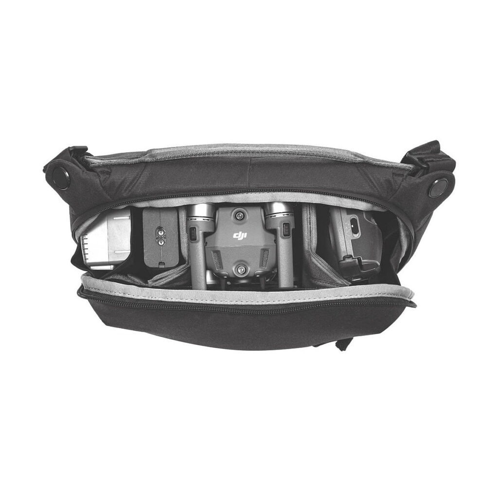 Peak Design Everyday Sling v2 10L Musta Peak Design Everyday Sling v2 10L Musta