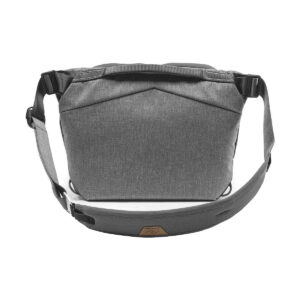 Peak Design Everyday Sling v2 6L Harmaa Peak Design Everyday Sling v2 6L Harmaa
