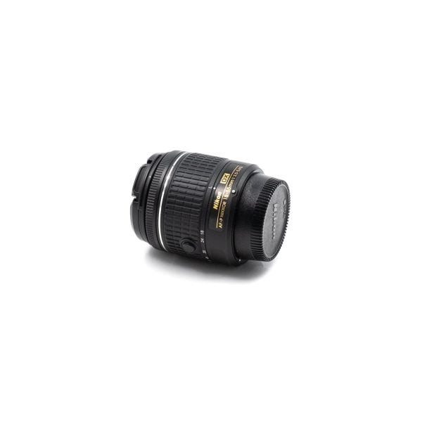Nikon AF-P Nikkor 18-55mm f/3.5-5.6 VR DX – Käytetty (Kopio)