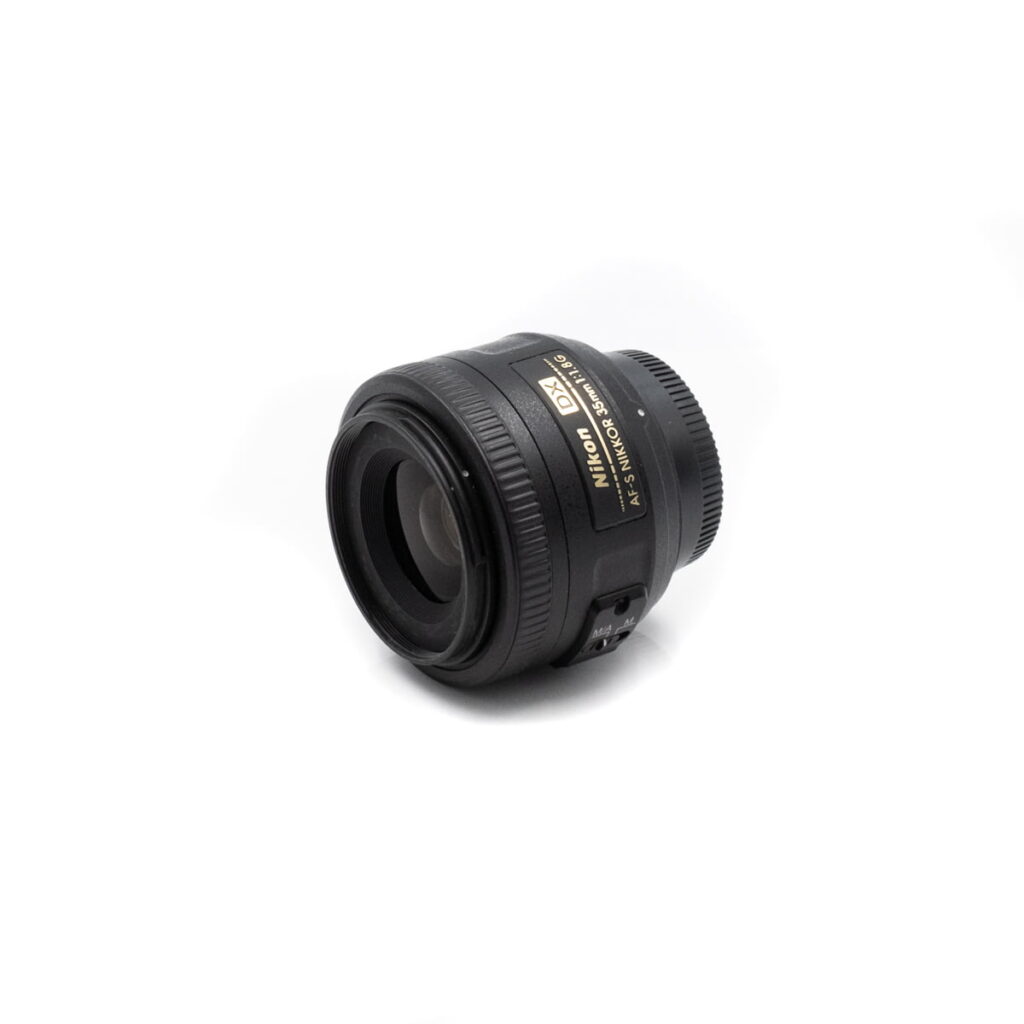 Nikon AF-S Nikkor 35mm f/1.8 G DX – Käytetty Nikon AF-S Nikkor 35mm f/1.8 G DX – Käytetty