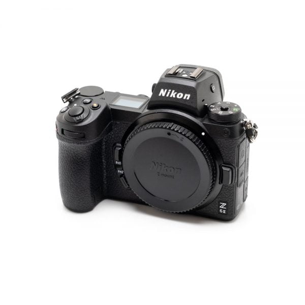Nikon Z6 II (Kunto K5, Takuuta 22kk, Shuttercount 1100) – Käytetty
