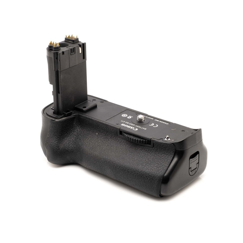 canon bg e11 1