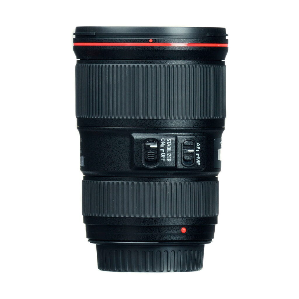Canon EF 16-35mm f/4 L IS USM Canon EF 16-35mm f/4 L IS USM