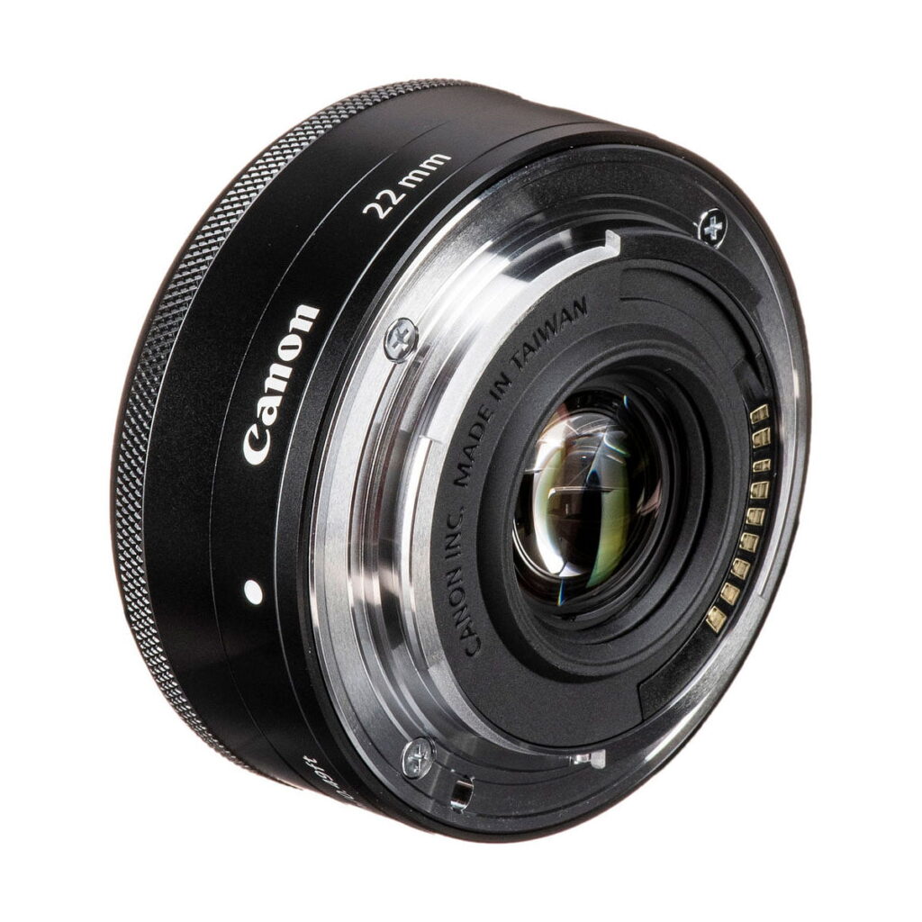 Canon EF-M 22mm f/2 STM Canon EF-M 22mm f/2 STM