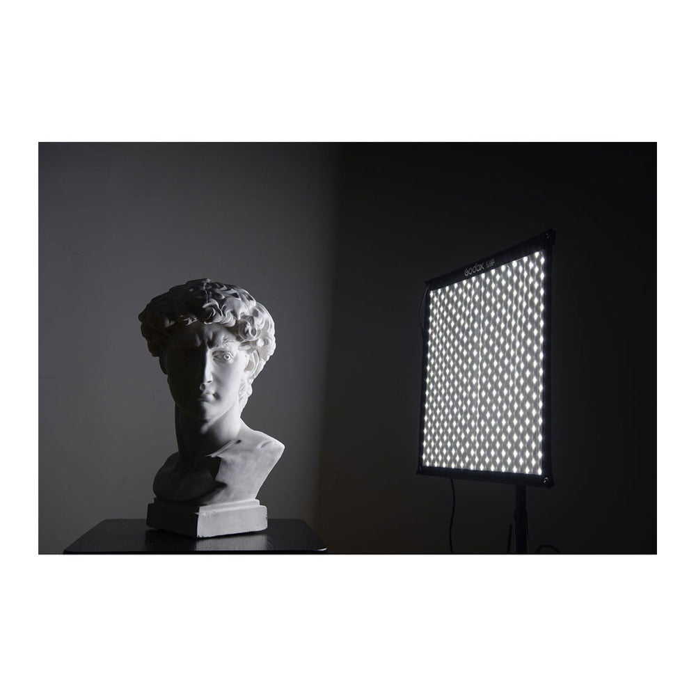 Godox FL150R Flexible LED Paneeli 30x120cm Godox FL150R Flexible LED Paneeli 30x120cm
