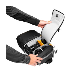 LowePro Slingshot SL 250 AW III LowePro Slingshot SL 250 AW III