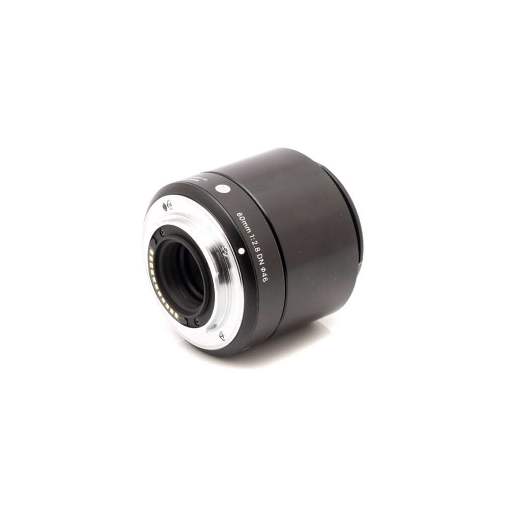sigma 60mm f2.8 mft 3