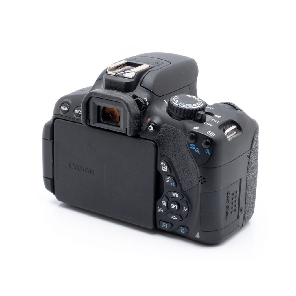 canon eos 650d 3