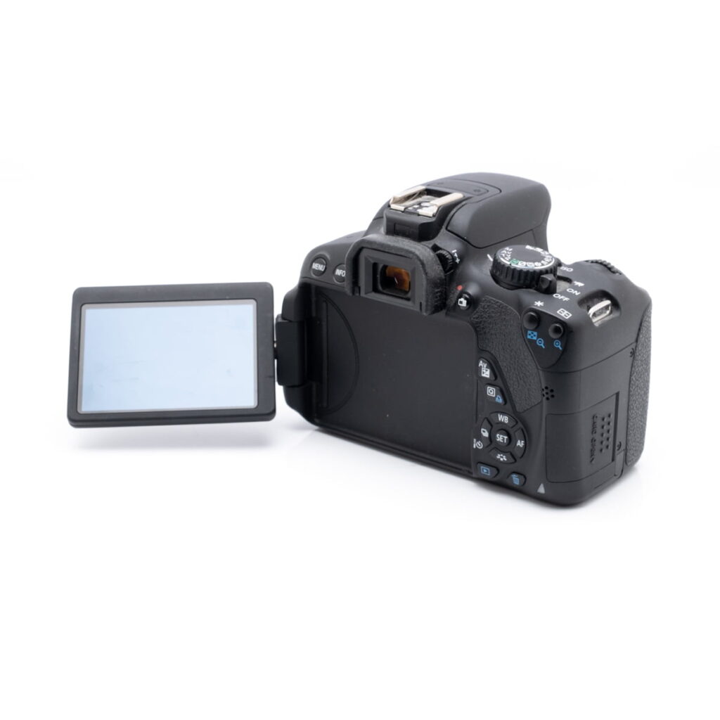 canon eos 650d 4