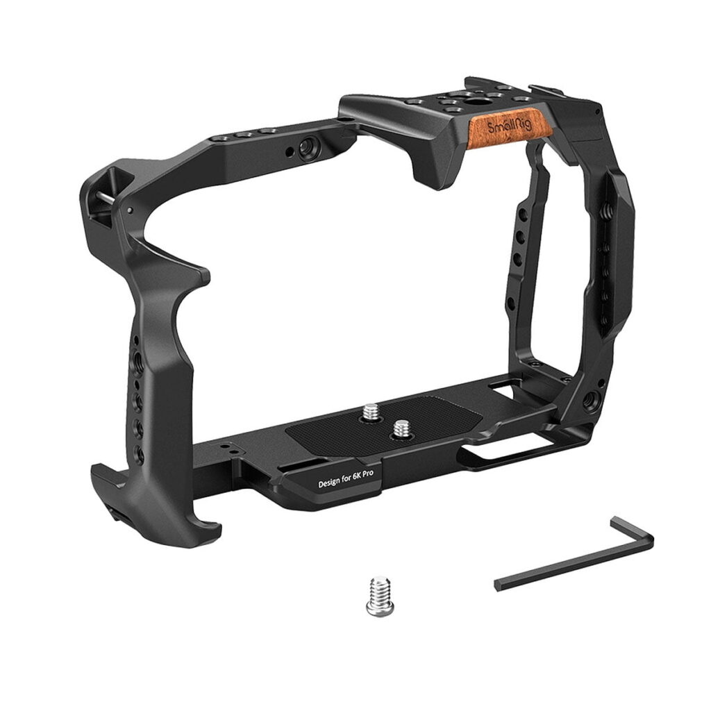 SmallRig Full Cage for BMPCC 6K Pro 3270 SmallRig Full Cage for BMPCC 6K Pro 3270