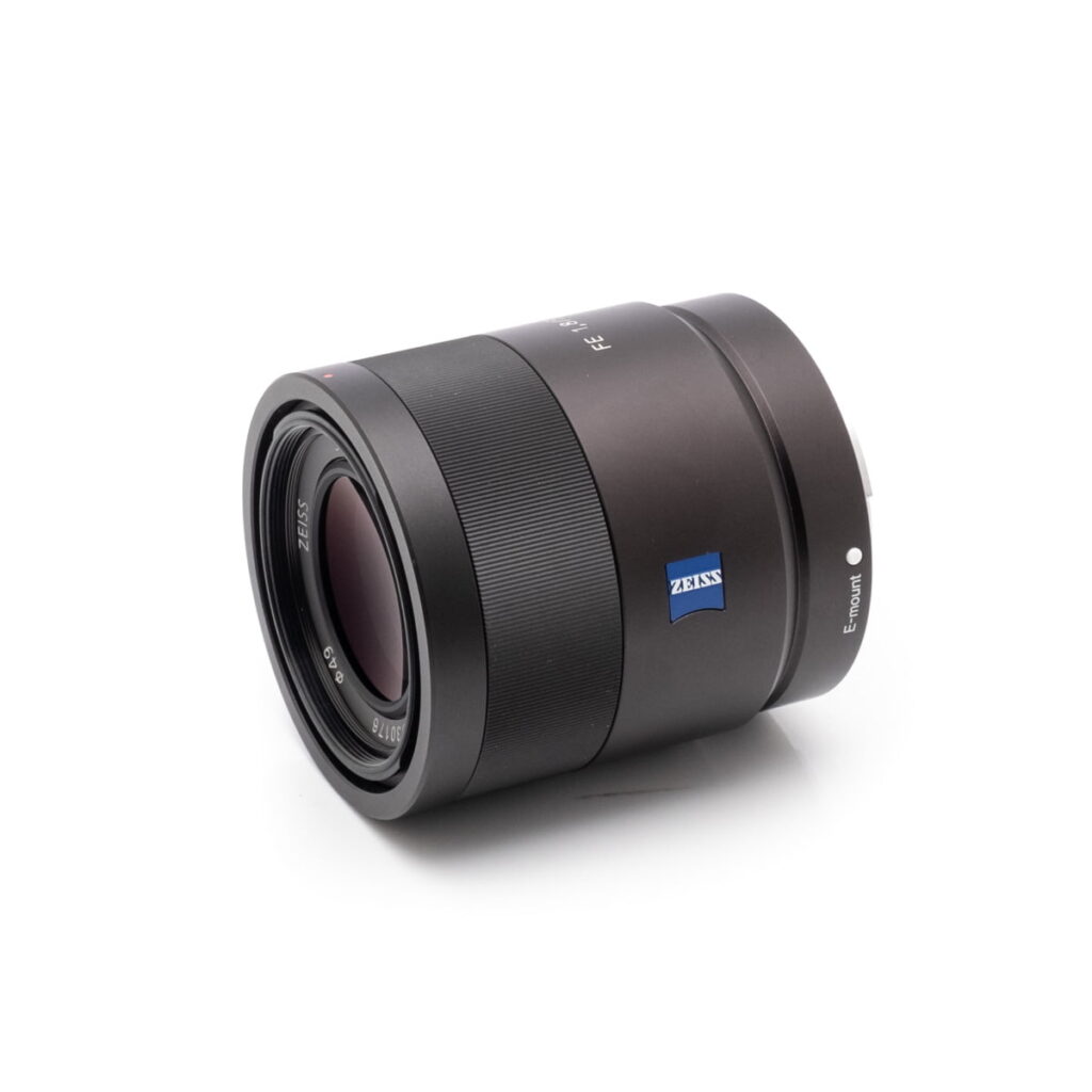 Sony FE 55mm f/1.8 (Takuuta 6kk, Kunto K5) – Käytetty Sony FE 55mm f/1.8 (Takuuta 6kk, Kunto K5) – Käytetty