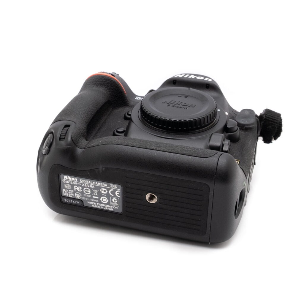 nikon d4 4