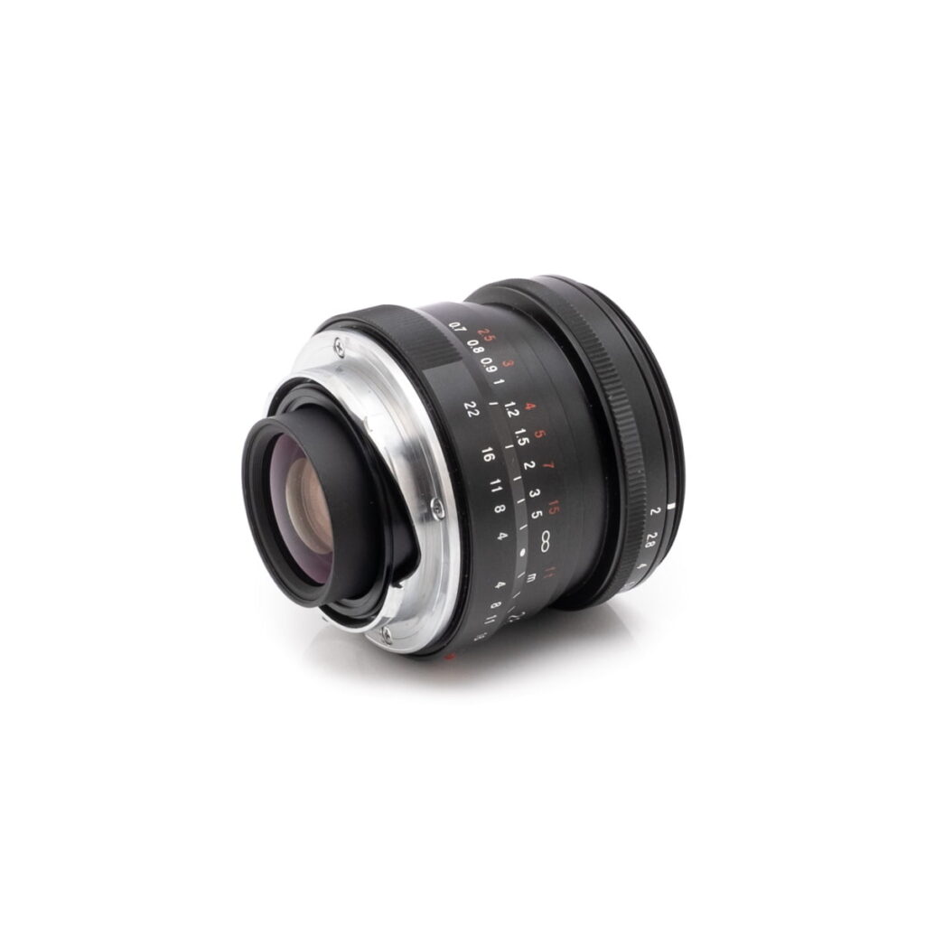 voigtländer ultron 3