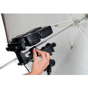 Lastolite EzyBox Pro Speedlight Bracket Lastolite EzyBox Pro Speedlight Bracket
