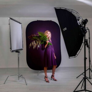 Lastolite Vintage Collapsible Background 1.5 x 2.1m Aubergine/Crimson